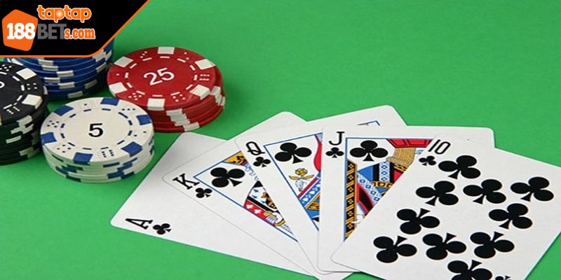 Xì tố 5 cây đứng trong danh sách những trò chơi bài lá đầy hấp dẫn hiện nay